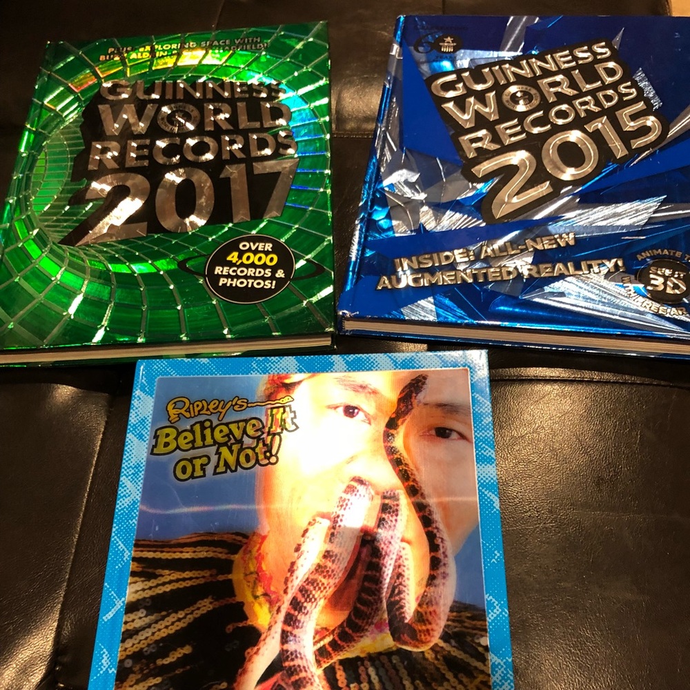 3 hardcover Guinness world record books